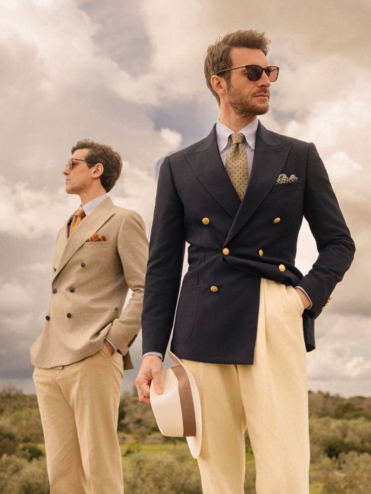 SUIT MEN